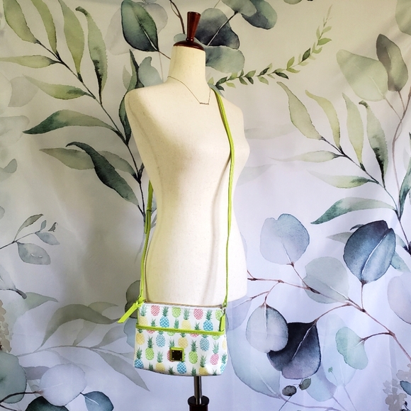 DOONEY & BOURKE | Tiki Crossbody in Lime Pineapple - Picture 2 of 7